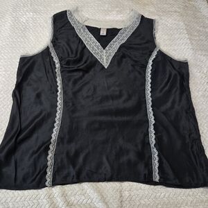 VTG Y2K Old Navy Silk Black Cami Women's Size 3X Ivory Lace Trim Coquette Top